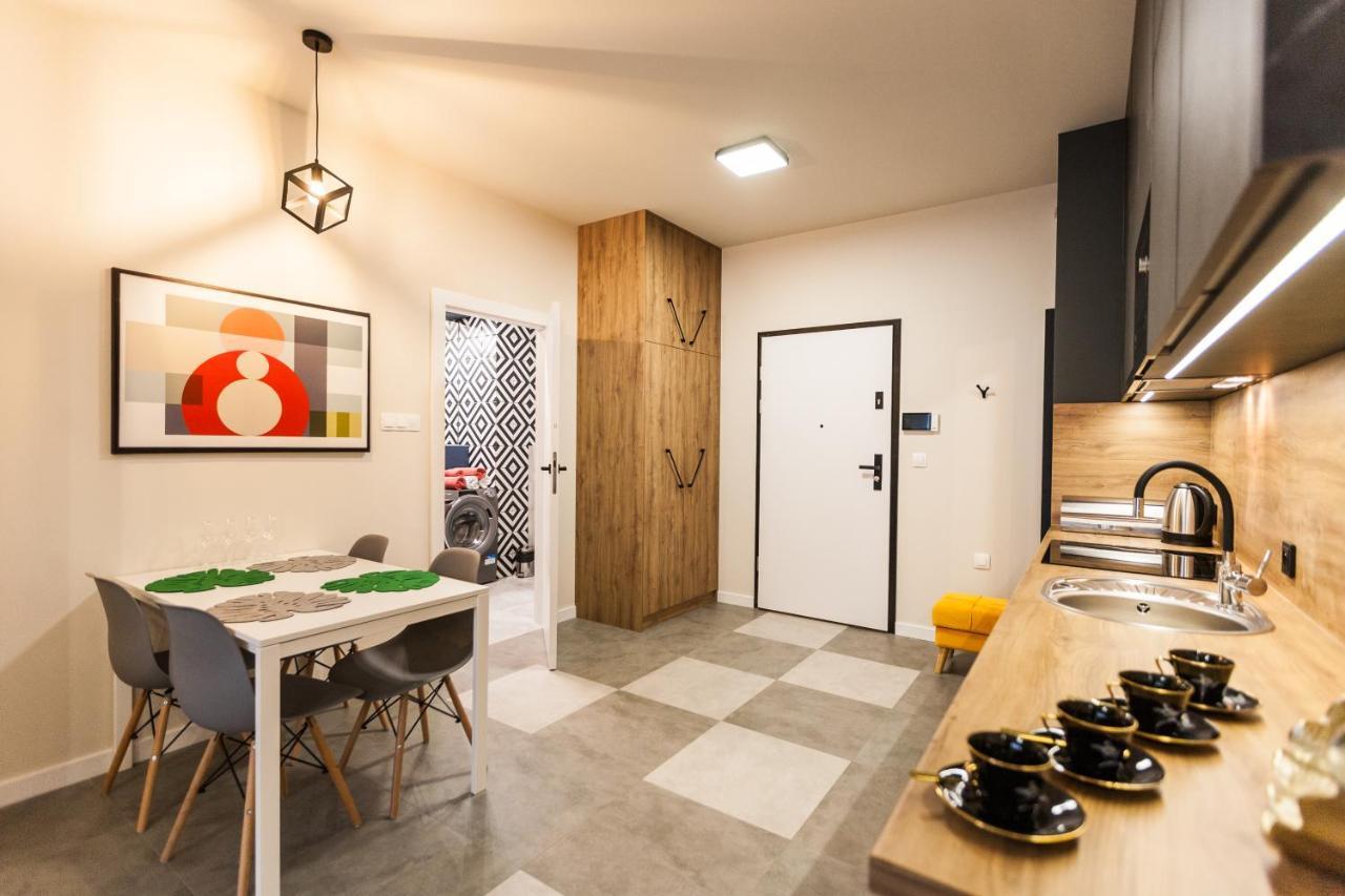 Vintage Rakowicka Apartment كراكوفيا المظهر الخارجي الصورة